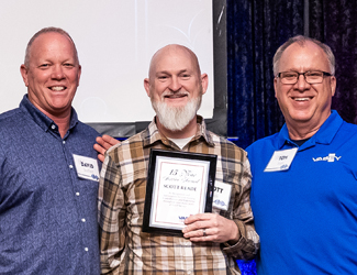 VASEY Facility Solutions – Scott Reade with David & Tom VASEY Facility Solutions - Scott Reade with David & Tom